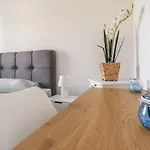 Penthouse Gea