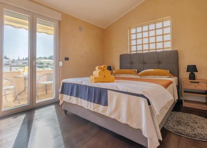 아파트 Penthouse Gea *