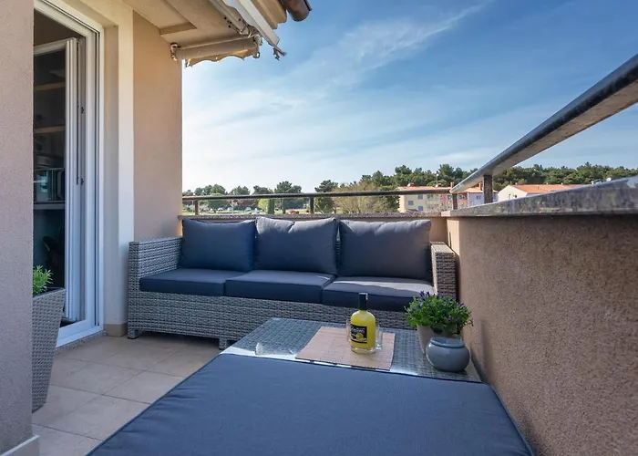 Penthouse Gea