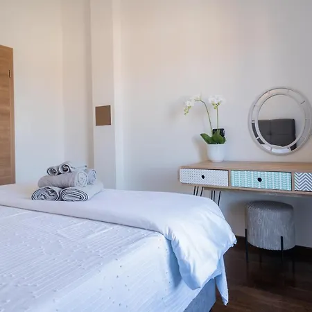 Penthouse Gea Premantura