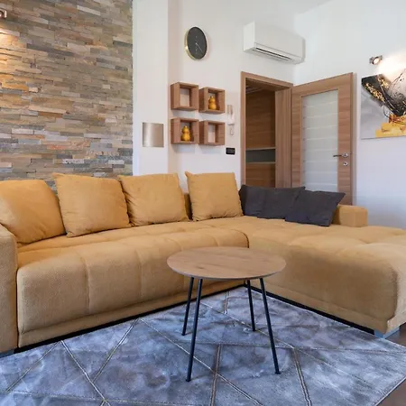 Penthouse Gea Apartment *